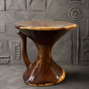 Tabouret artisanal